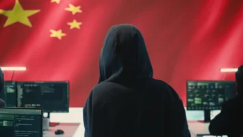 قراصنة مرتبطون بالصين يستغلون سلسلة ثغرات يوم الصفر في متصفح Chrome ونظام Windows لنشر برمجية GRIMWEDGE