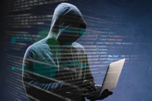 صراع إلكتروني على الويب المظلم: ShinyHunters تعلن الاستيلاء على موقع cl0p