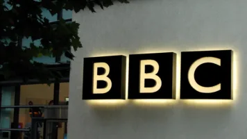 مجموعة فدية حاولت تجنيد صحافي في BBC لاختراق الشبكة الداخلية