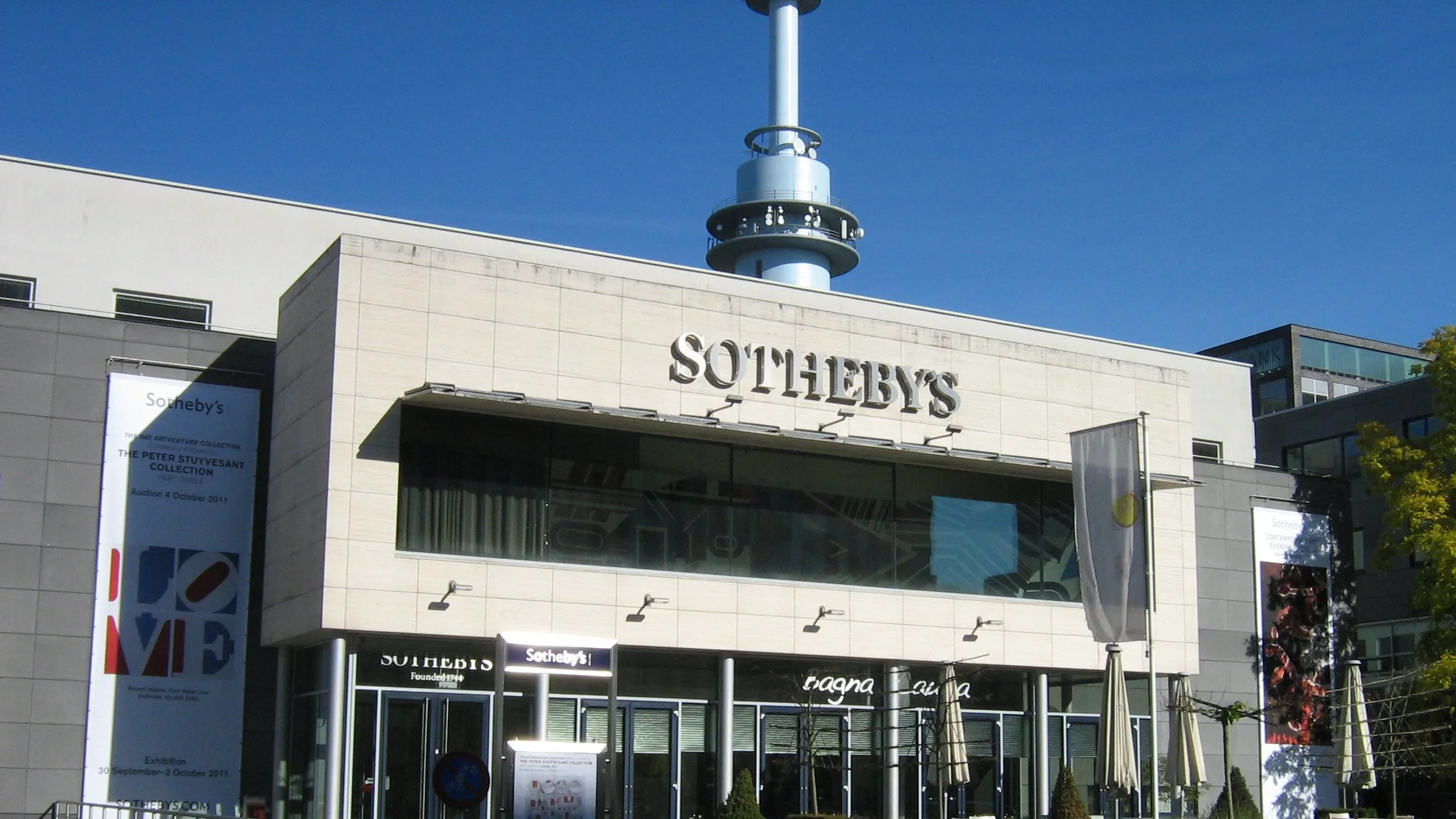 اختراق دار المزادات العالمية Sotheby’s وتسريب بيانات مالية حساسة