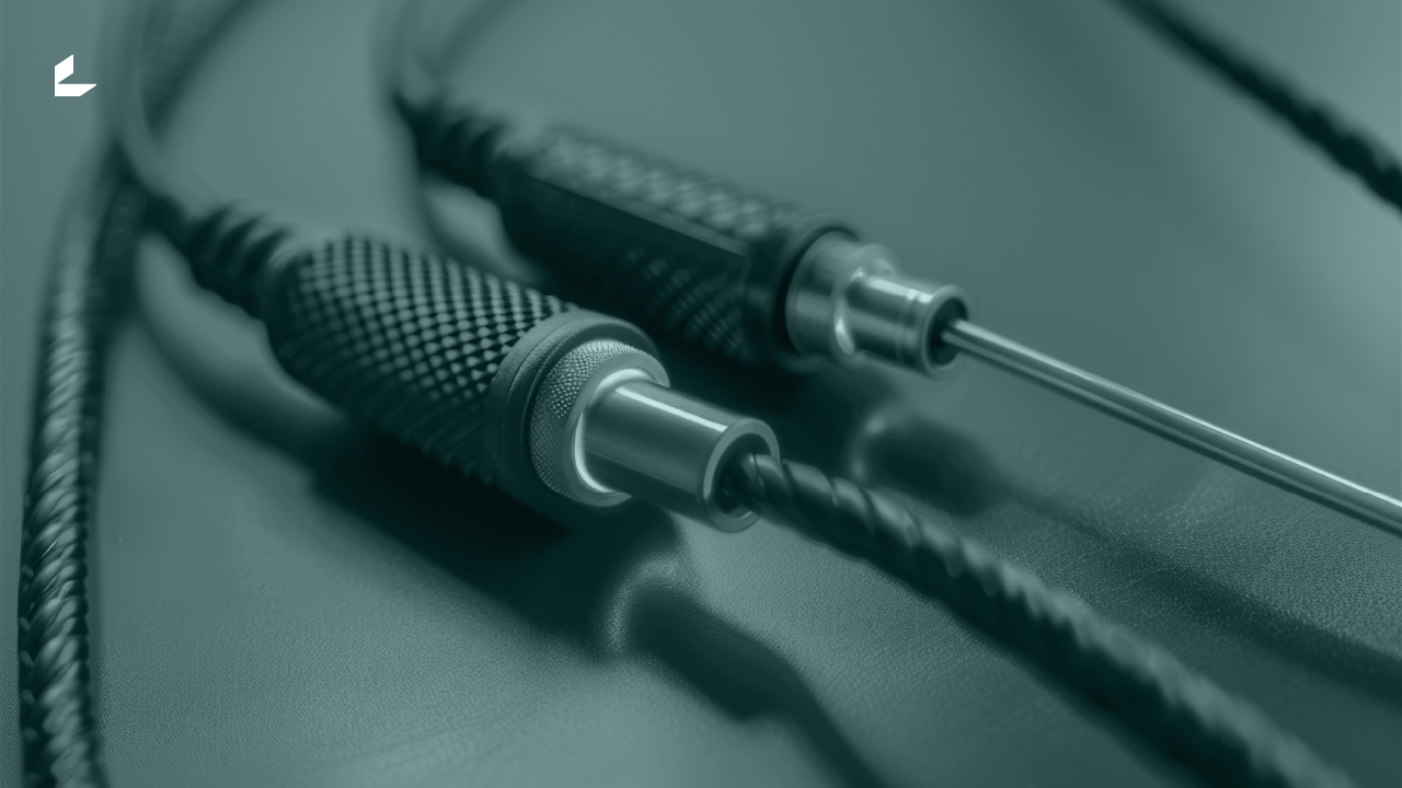 تقنية تنصت تحول كابلات الألياف الضوئية إلى أدوات لالتقاط الصوت واستعادة المحادثات