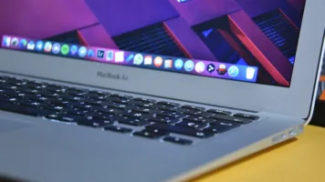 هجوم سيبراني واسع يستهدف مستخدمي macOS عبر GitHub لتوزيع برمجيات خبيثة