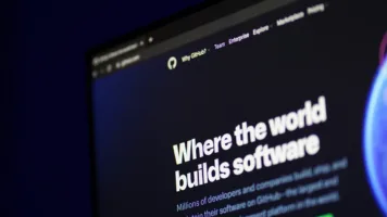 منصة GitHub تعتمد حماية ما بعد الحوسبة الكمية لتأمين الوصول عبر SSH