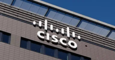 ثغرة أمنية حرجة في Cisco تهدد أنظمة إدارة الجدران النارية