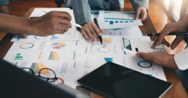 الضغوط الاقتصادية تدفع المؤسسات إلى تقليص ميزانيات الأمن السيبراني
